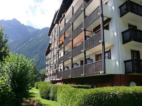 Property building, Spring, View (from property/room)