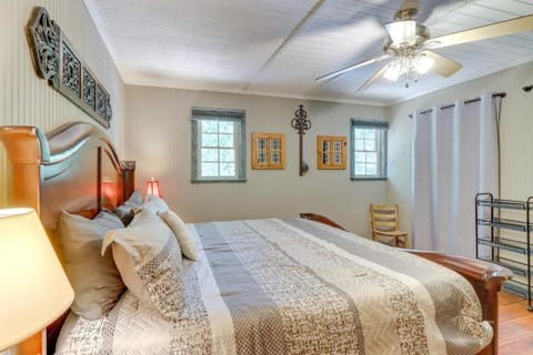 Mossy Creek Cabin Cabin in White County