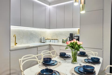 Golden Hour Apartments- Matejki 17 Apartment in Swinoujscie