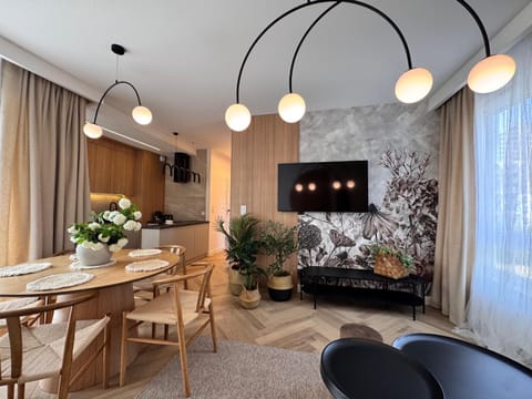 Family & Business Sauna Apartments Baltic Horizon No 1 PREMIUM SPA - 3 Bedroom with Private Sauna, Jacuzzi, Rooftop Gym & Panoramic Terrace, Balcony, Underground Garage Apartment in Gdansk