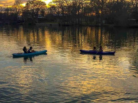 Natural landscape, Activities, Canoeing, Lake view