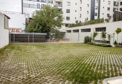 Property building, Parking