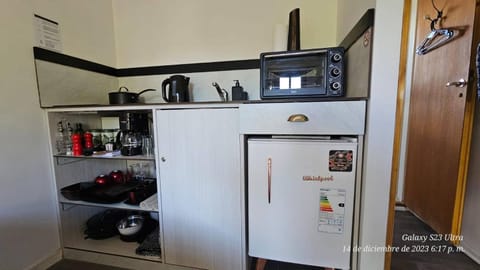 microwave, oven