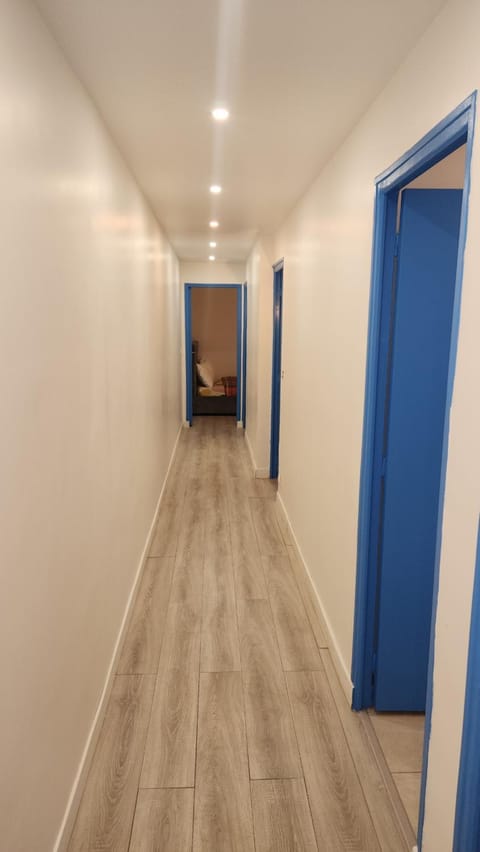 1 chambre meublé avec cuisine privé métro 7 la Courneuve Vacation rental in Saint-Denis, France