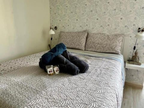 Skyline Studio Benalmádena stunning views Walking distance to the beach and seasonal pool Apartment in Benalmadena