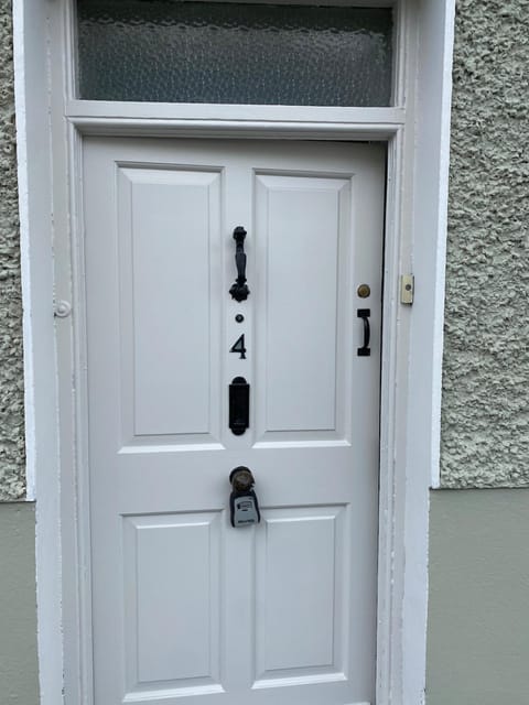 Cashel town house 4 bed House in Co. Tipperary, Ireland