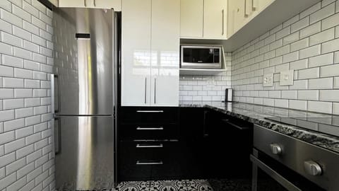 Homey Central Apartment By ARPA Apartment in Stellenbosch