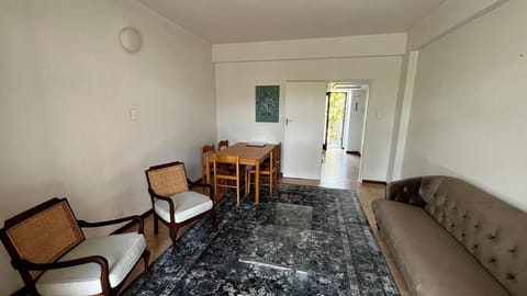Homey Central Apartment By ARPA Apartment in Stellenbosch