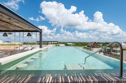 Day, View (from property/room), Balcony/Terrace, Pool view, Swimming pool
