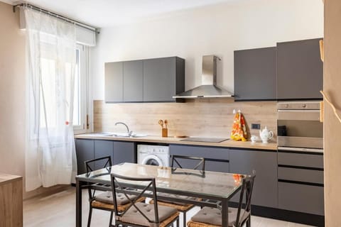 Appartamento tra Museo Ferrari, stazione e centro Apartment in Modena