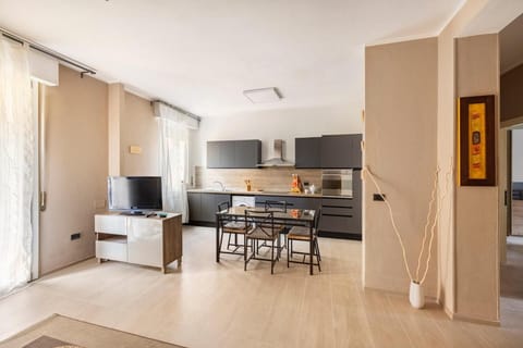 Appartamento tra Museo Ferrari, stazione e centro Apartment in Modena