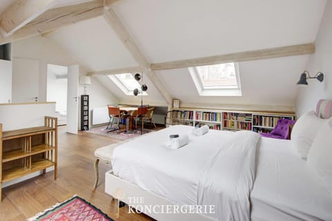 Duplex Cosy 3 pieces 14e Apartment in Paris