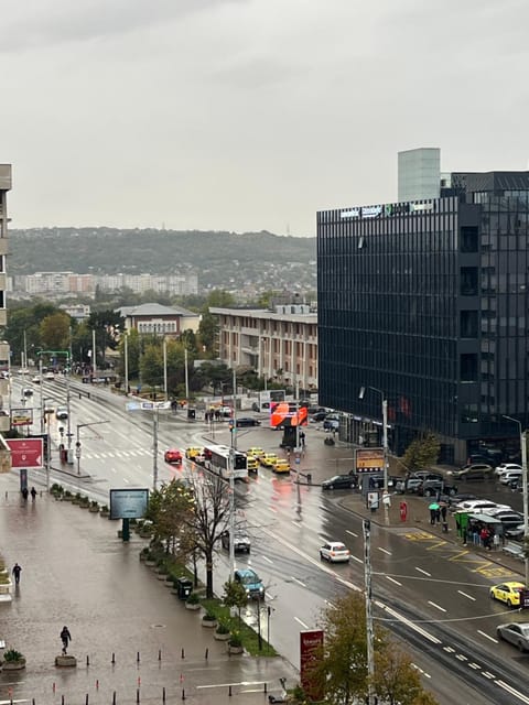 City view, Street view