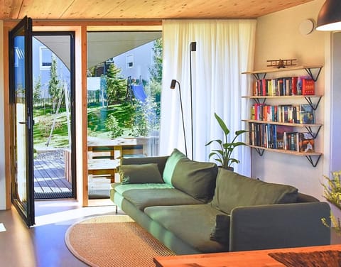 Living room, Garden view