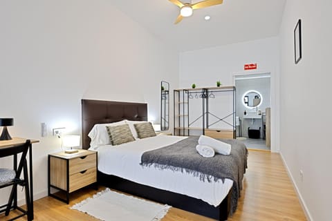 Bed, Bedroom, wardrobe