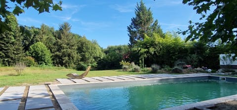 Spring, Day, Garden, Garden view, Pool view, Swimming pool, sunbed