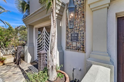 Luxury Oceanfront Living! House in Fernandina Beach