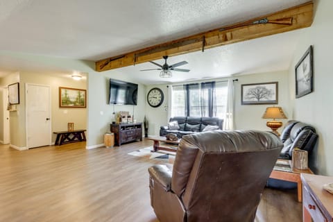 1 Mi to Shops and Cafes Updated Cassville Home! House in Ozark Mountains