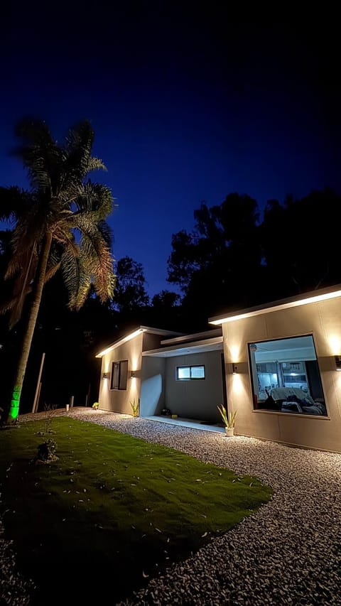 Night, Garden