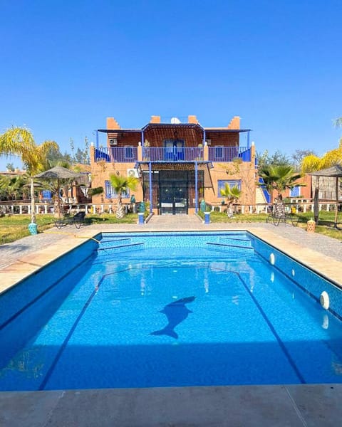 Day, View (from property/room), Pool view, Swimming pool, sunbed