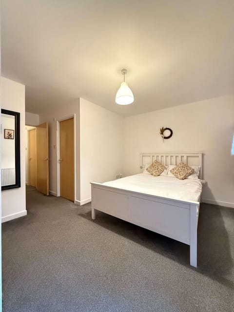 Muirhouse 2BR Apartment with Free Parking Apartment in Glasgow