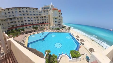 Natural landscape, Pool view