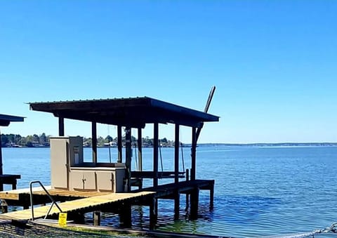Day, Natural landscape, Lake view