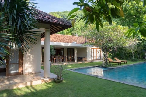 Property building, Patio, Garden, Pool view, Swimming pool