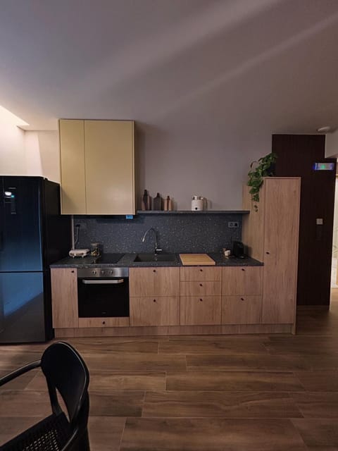 Kitchen or kitchenette, oven, stove