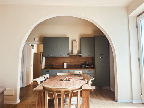 Kitchen or kitchenette, Living room, kitchen