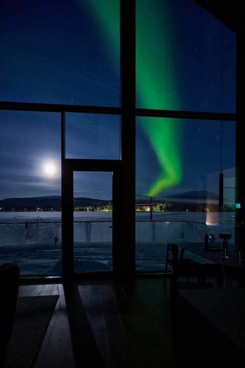 Joiku Luxury Lakeview Chalet Apartment in Norrbotten County, Sweden