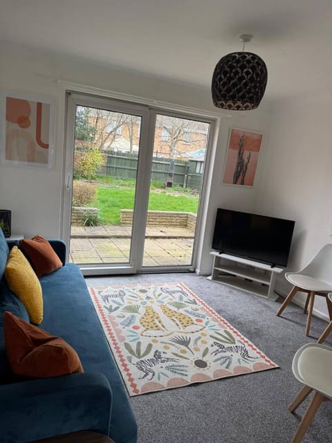 Spacious House - Parking - Pool Table House in Newark and Sherwood District