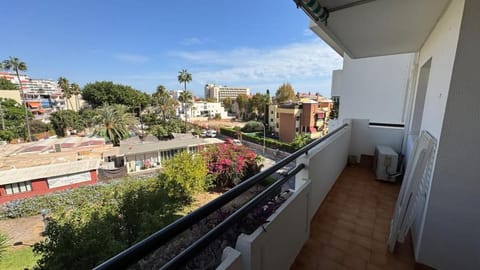 Balcony/Terrace, City view