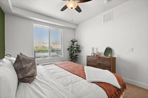Bed, Bedroom