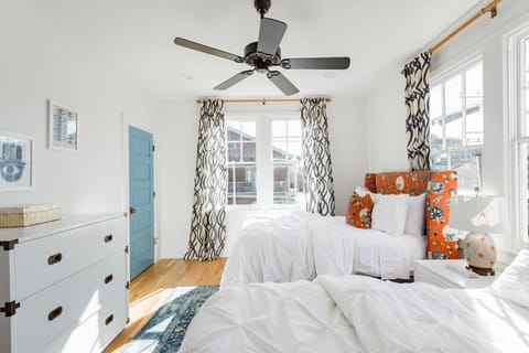 Fabulous 4 Bath Historic Bakery House in Faubourg Marigny