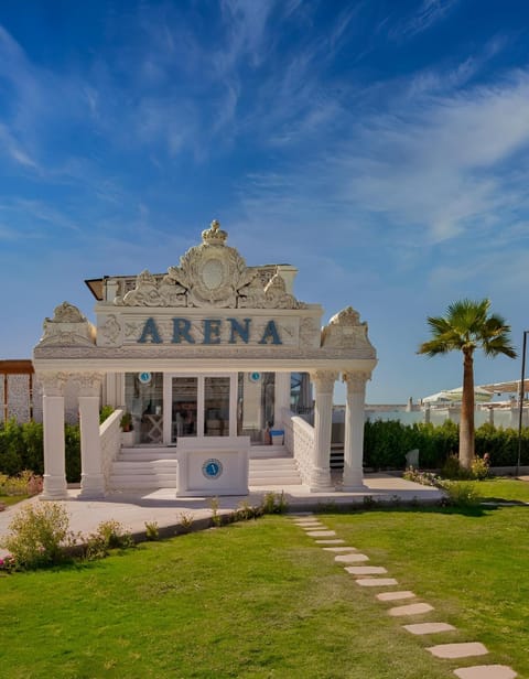 Day, Nightclub / DJ, Nightclub / DJ, Beach, Landmark view
