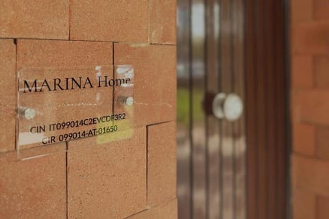 Property building, Facade/entrance, Property logo or sign