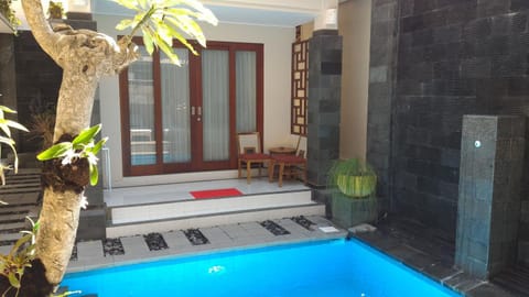 Balcony/Terrace, Swimming pool