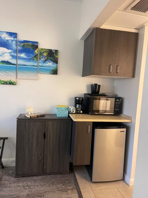 Penthouse unit at Palms Waikiki Apartment hotel in McCully-Moiliili