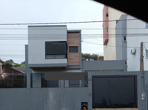 Property building, Facade/entrance, Parking