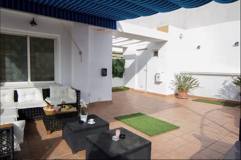 Room in Alicante with shared terrace 8 Agost Bed and Breakfast in Alicante
