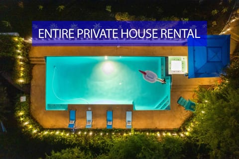 Entire Private Home with 4 Bedrooms 3 Bathrooms, Big Yard, View, , King Bed, 10 Parking, Available Now House in Casa De Oro-Mount