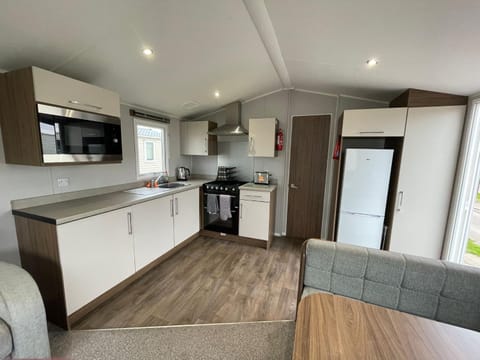 3 Bed Presthaven Campground/ 
RV Resort in Llanasa