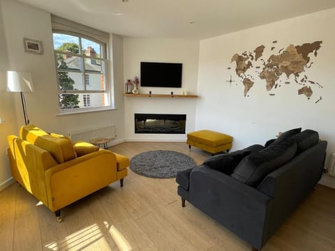 Luxury City Centre Apartment, Winchester Apartment in Winchester