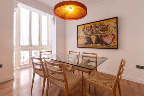 TV and multimedia, Living room, Dining area, heating, air conditioner