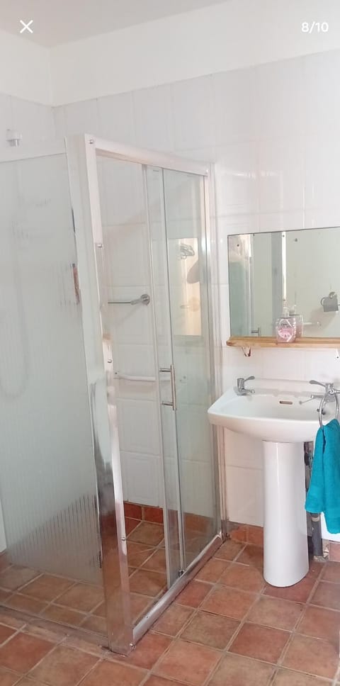 Lovely double bed private studio in tullamore town Apartment in Ireland