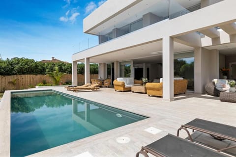 Villa Adelfa - Beachside Modern Villa in Marbella Villa in San Pedro de Alcántara