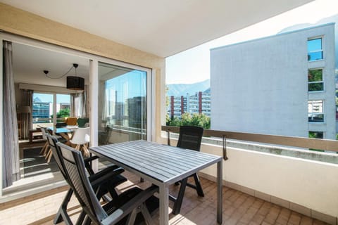 Terrazza Paradiso by Quokka 360 - Spacious Design Flat with Terrace Apartment in Lugano