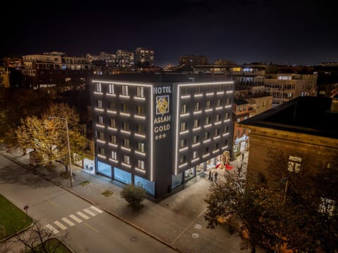 Property building, Facade/entrance