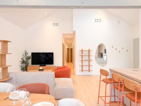 Communal lounge/ TV room, Living room